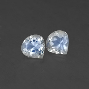Achetez naturel ct blanc pierre de lune arc-en-ciel gems, en forme de poire, en provenance inde chez gemselect. en stock, livraison internationale!