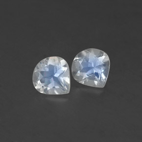 Achetez naturel ct blanc pierre de lune arc-en-ciel gems, en forme de poire, en provenance inde chez gemselect. en stock, livraison internationale!