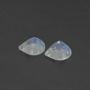 Achetez naturel ct blanc pierre de lune arc-en-ciel gems, en forme de poire, en provenance inde chez gemselect. en stock, livraison internationale!