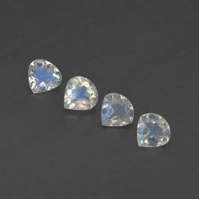 Achetez naturel 1,26ct blanc bleuté pierre de lune arc-en-ciel gems, en forme de poire, en provenance inde chez gemselect. en stock, livraison internationale!