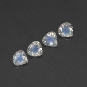 Achetez naturel 1,40ct blanc pierre de lune arc-en-ciel gems, en forme de poire, en provenance inde chez gemselect. en stock, livraison internationale!