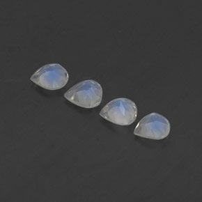 Achetez naturel 1,40ct blanc pierre de lune arc-en-ciel gems, en forme de poire, en provenance inde chez gemselect. en stock, livraison internationale!
