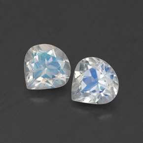 Achetez naturel ct blanc pierre de lune arc-en-ciel gems, en forme de poire, en provenance inde chez gemselect. en stock, livraison internationale!