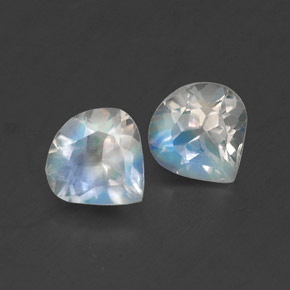 Achetez naturel ct blanc pierre de lune arc-en-ciel gems, en forme de poire, en provenance inde chez gemselect. en stock, livraison internationale!