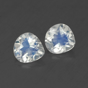 Achetez naturel ct blanc pierre de lune arc-en-ciel gems, en forme de poire, en provenance inde chez gemselect. en stock, livraison internationale!