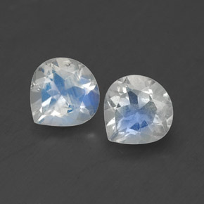 Achetez naturel ct blanc pierre de lune arc-en-ciel gems, en forme de poire, en provenance inde chez gemselect. en stock, livraison internationale!