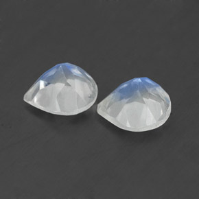 Achetez naturel ct blanc pierre de lune arc-en-ciel gems, en forme de poire, en provenance inde chez gemselect. en stock, livraison internationale!