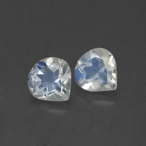 Achetez naturel ct blanc pierre de lune arc-en-ciel gems, en forme de poire, en provenance inde chez gemselect. en stock, livraison internationale!
