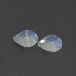 Achetez naturel ct blanc pierre de lune arc-en-ciel gems, en forme de poire, en provenance inde chez gemselect. en stock, livraison internationale!
