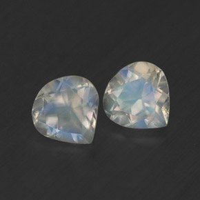 Achetez naturel ct blanc pierre de lune arc-en-ciel gems, en forme de poire, en provenance inde chez gemselect. en stock, livraison internationale!