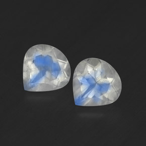 Achetez naturel ct blanc pierre de lune arc-en-ciel gems, en forme de poire, en provenance inde chez gemselect. en stock, livraison internationale!