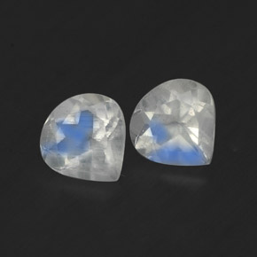 Achetez naturel ct blanc pierre de lune arc-en-ciel gems, en forme de poire, en provenance inde chez gemselect. en stock, livraison internationale!