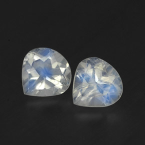 Achetez naturel ct blanc pierre de lune arc-en-ciel gems, en forme de poire, en provenance inde chez gemselect. en stock, livraison internationale!
