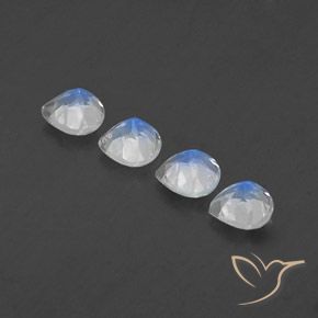 Shop natural 1.51ct Blanc bleuâtre Pierre de lune arc-en-ciel gems, En forme de poire, from Inde at GemSelect. In stock, global shipping!