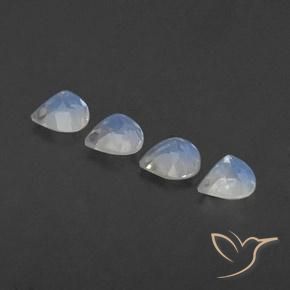 Shop natural 1.54ct Blanc bleuâtre Pierre de lune arc-en-ciel gems, En forme de poire, from Inde at GemSelect. In stock, global shipping!