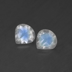 Achetez naturel ct blanc pierre de lune arc-en-ciel gems, en forme de poire, en provenance inde chez gemselect. en stock, livraison internationale!