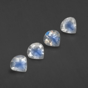 Achetez naturel 1,55ct blanc pierre de lune arc-en-ciel gems, en forme de poire, en provenance inde chez gemselect. en stock, livraison internationale!