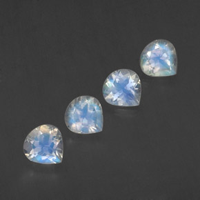 Achetez naturel ct blanc pierre de lune arc-en-ciel gems, en forme de poire, en provenance inde chez gemselect. en stock, livraison internationale!