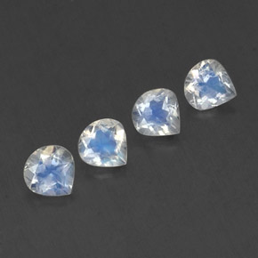 Achetez naturel 1,49ct blanc pierre de lune arc-en-ciel gems, en forme de poire, en provenance inde chez gemselect. en stock, livraison internationale!