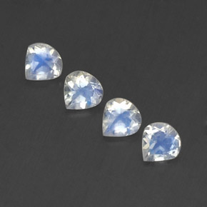 Achetez naturel 1,37ct blanc pierre de lune arc-en-ciel gems, en forme de poire, en provenance inde chez gemselect. en stock, livraison internationale!