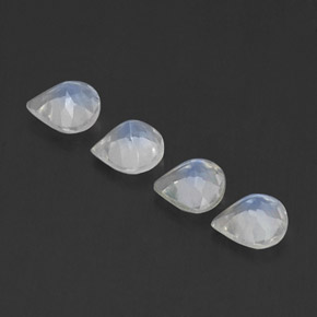 Achetez naturel ct blanc pierre de lune arc-en-ciel gems, en forme de poire, en provenance inde chez gemselect. en stock, livraison internationale!