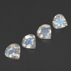 Achetez naturel 1,35ct blanc pierre de lune arc-en-ciel gems, en forme de poire, en provenance inde chez gemselect. en stock, livraison internationale!