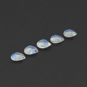 Achetez naturel 1,27ct blanc pierre de lune arc-en-ciel gems, en forme de poire, en provenance inde chez gemselect. en stock, livraison internationale!