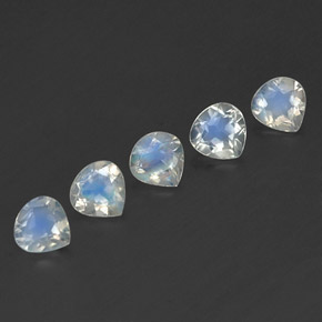 Achetez naturel ct blanc pierre de lune arc-en-ciel gems, en forme de poire, en provenance inde chez gemselect. en stock, livraison internationale!