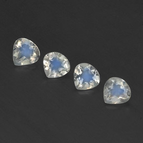 Achetez naturel 1,30ct blanc pierre de lune arc-en-ciel gems, en forme de poire, en provenance inde chez gemselect. en stock, livraison internationale!