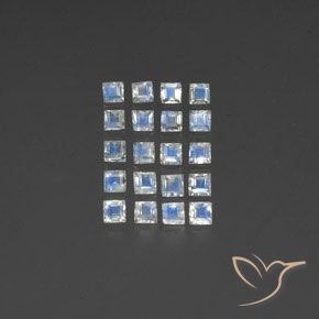 Shop natural 3.10ct Blanc bleuâtre Pierre de lune arc-en-ciel gems, Carré, from Inde at GemSelect. In stock, global shipping!