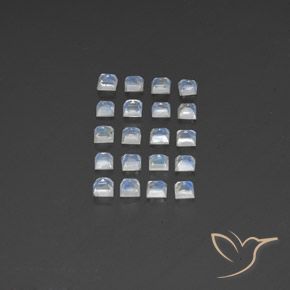 Shop natural 2.91ct Blanc bleuâtre Pierre de lune arc-en-ciel gems, Carré, from Inde at GemSelect. In stock, global shipping!