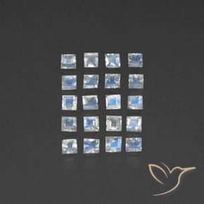 Shop natural 2.56ct Blanc bleuâtre Pierre de lune arc-en-ciel gems, Carré, from Inde at GemSelect. In stock, global shipping!