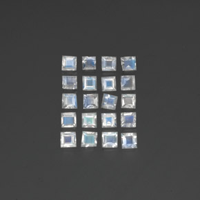 Achetez naturel 2,28ct blanc pierre de lune arc-en-ciel gems, carré, en provenance inde chez gemselect. en stock, livraison internationale!