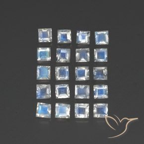 Shop natural 2.74ct Blanc bleuâtre Pierre de lune arc-en-ciel gems, Carré, from Inde at GemSelect. In stock, global shipping!