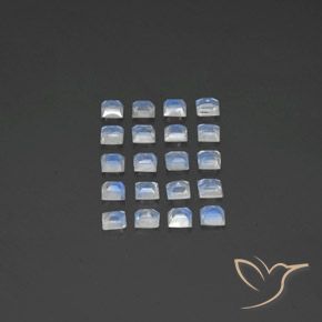Shop natural 2.95ct Blanc bleuâtre Pierre de lune arc-en-ciel gems, Carré, from Inde at GemSelect. In stock, global shipping!