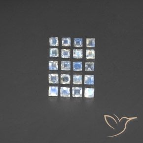 Shop natural 3.22ct Blanc bleuâtre Pierre de lune arc-en-ciel gems, Carré, from Inde at GemSelect. In stock, global shipping!