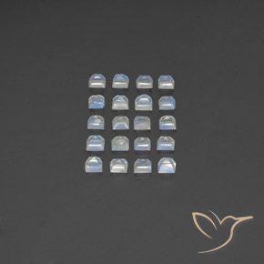 Shop natural 3.22ct Blanc bleuâtre Pierre de lune arc-en-ciel gems, Carré, from Inde at GemSelect. In stock, global shipping!