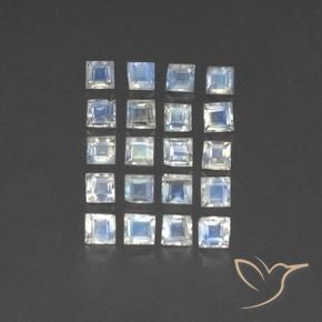 Shop natural 3.44ct Blanc bleuâtre Pierre de lune arc-en-ciel gems, Carré, from Inde at GemSelect. In stock, global shipping!