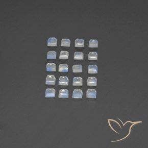 Shop natural 3.26ct Blanc bleuâtre Pierre de lune arc-en-ciel gems, Carré, from Inde at GemSelect. In stock, global shipping!