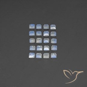 Shop natural 2.96ct Blanc bleuâtre Pierre de lune arc-en-ciel gems, Carré, from Inde at GemSelect. In stock, global shipping!