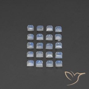 Shop natural 3.57ct Blanc bleuâtre Pierre de lune arc-en-ciel gems, Carré, from Inde at GemSelect. In stock, global shipping!