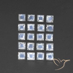 Shop natural 2.68ct Blanc bleuâtre Pierre de lune arc-en-ciel gems, Carré, from Inde at GemSelect. In stock, global shipping!