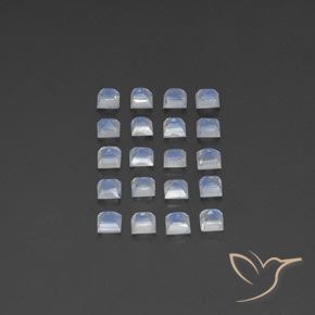 Shop natural 3.14ct Blanc bleuâtre Pierre de lune arc-en-ciel gems, Carré, from Inde at GemSelect. In stock, global shipping!