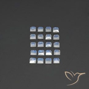 Shop natural 2.90ct Blanc bleuâtre Pierre de lune arc-en-ciel gems, Carré, from Inde at GemSelect. In stock, global shipping!