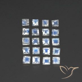 Shop natural 2.15ct Blanc bleuâtre Pierre de lune arc-en-ciel gems, Carré, from Inde at GemSelect. In stock, global shipping!