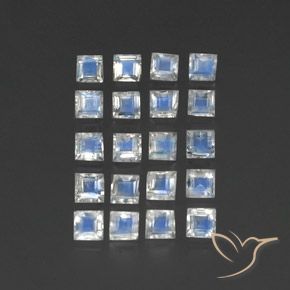 Shop natural 3.34ct Blanc bleuâtre Pierre de lune arc-en-ciel gems, Carré, from Inde at GemSelect. In stock, global shipping!