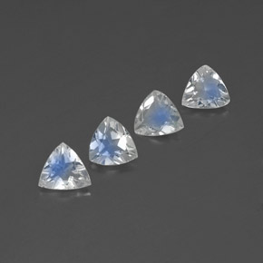 Achetez naturel ct blanc pierre de lune arc-en-ciel gems, trillion, en provenance inde chez gemselect. en stock, livraison internationale!
