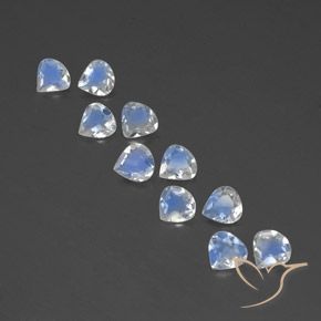 Shop natural 2.85ct Blanc bleuâtre Pierre de lune arc-en-ciel gems, En forme de poire, from Inde at GemSelect. In stock, global shipping!