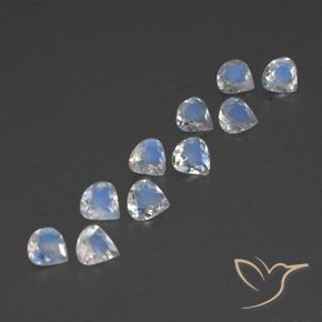 Shop natural 2.68ct Blanc bleuâtre Pierre de lune arc-en-ciel gems, En forme de poire, from Inde at GemSelect. In stock, global shipping!