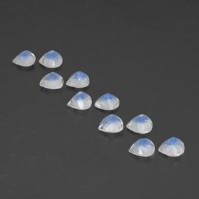 Achetez naturel 3,85ct blanc pierre de lune arc-en-ciel gems, en forme de poire, en provenance inde chez gemselect. en stock, livraison internationale!